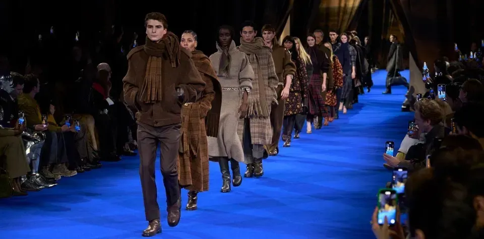 Burberry’s Return to Iconic Designs: Vintage Products, the Counterfeit Market, and Counterfake’s Role
